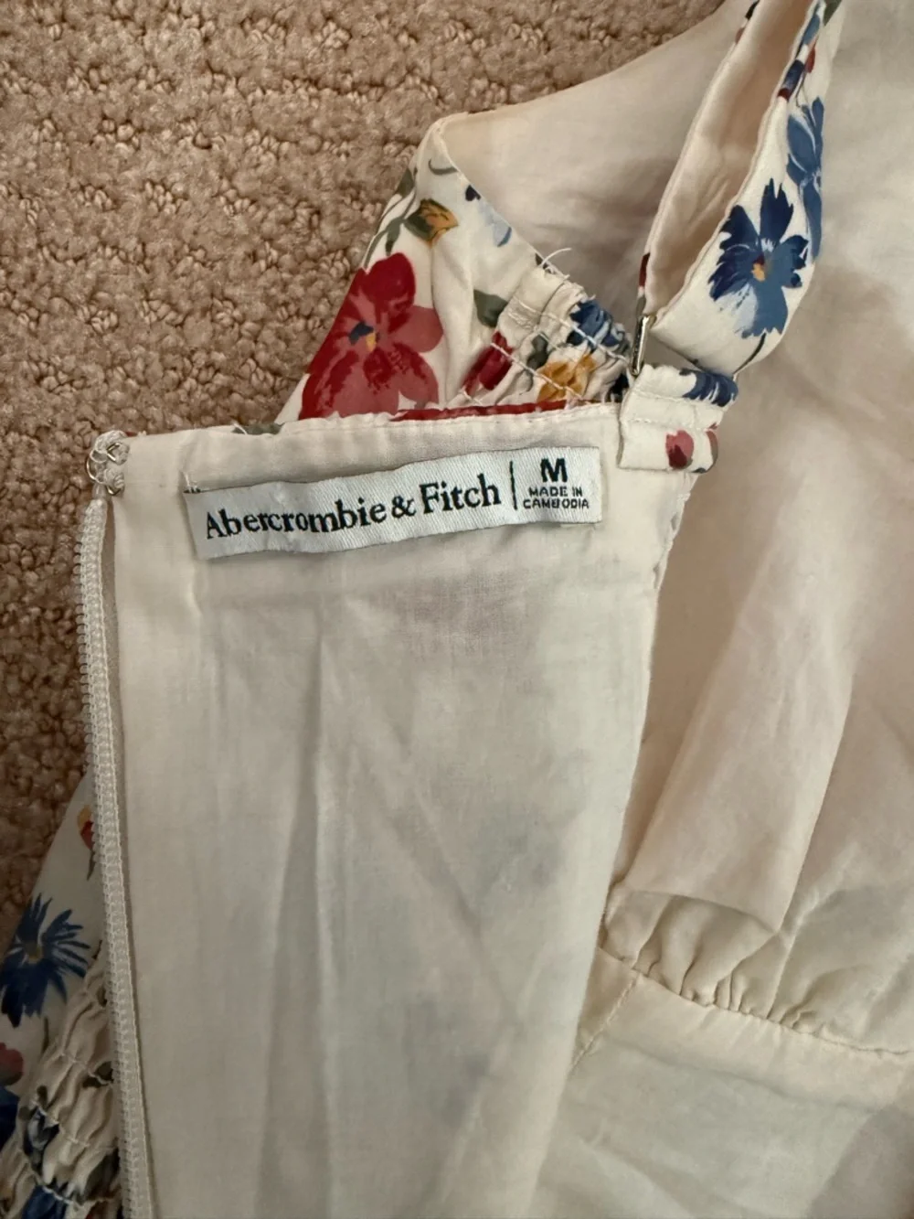Abercrombie & Fitch Bra-Free Dylan Midi Cream Floral Dress - Picture 3 of 8